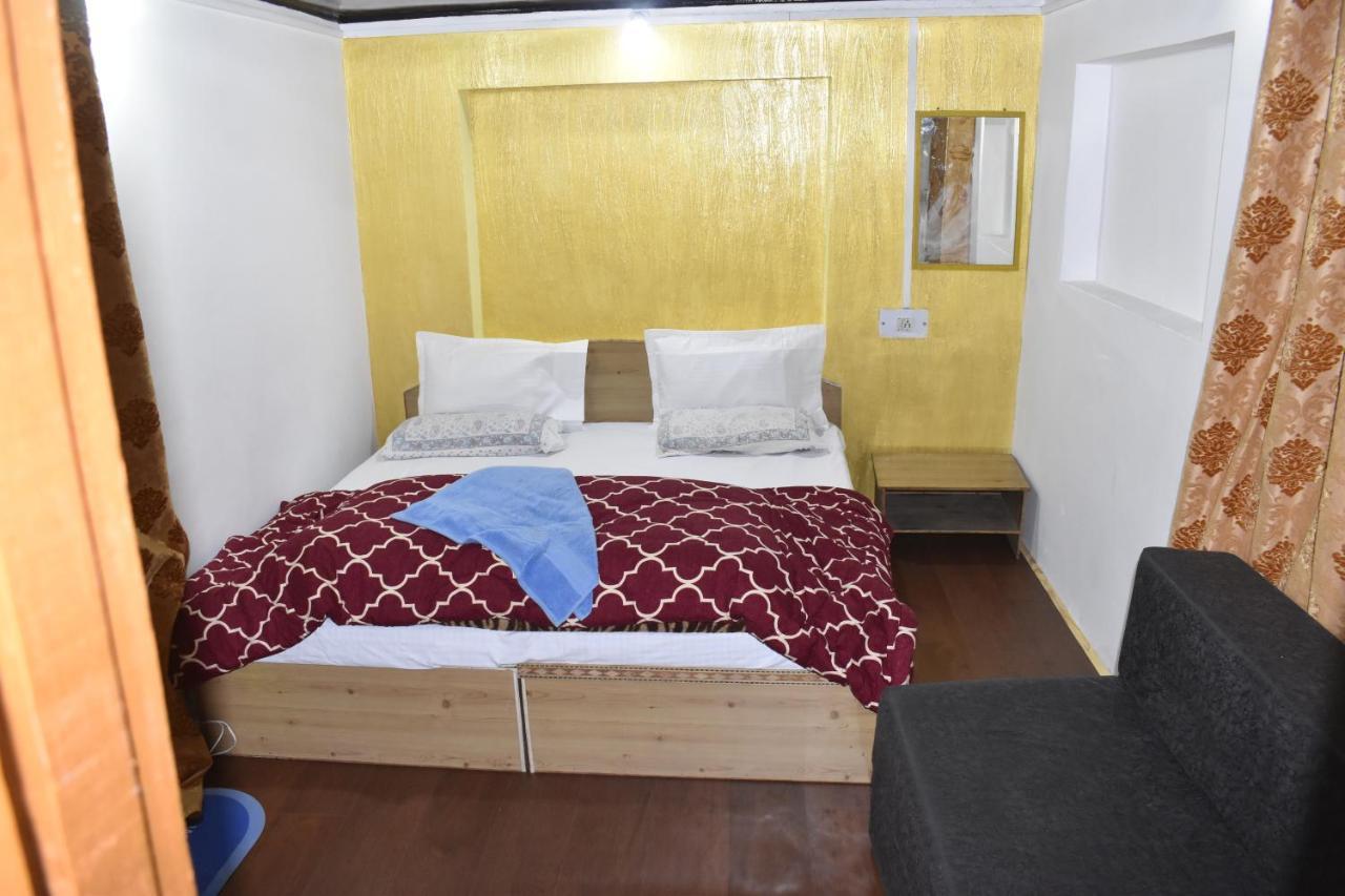 Mir Guest House Пагалґем Екстер'єр фото